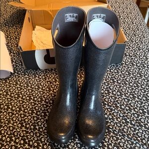 NIB BOGS Black Glitter Rain Boots Size 11 Women’s Waterproof
